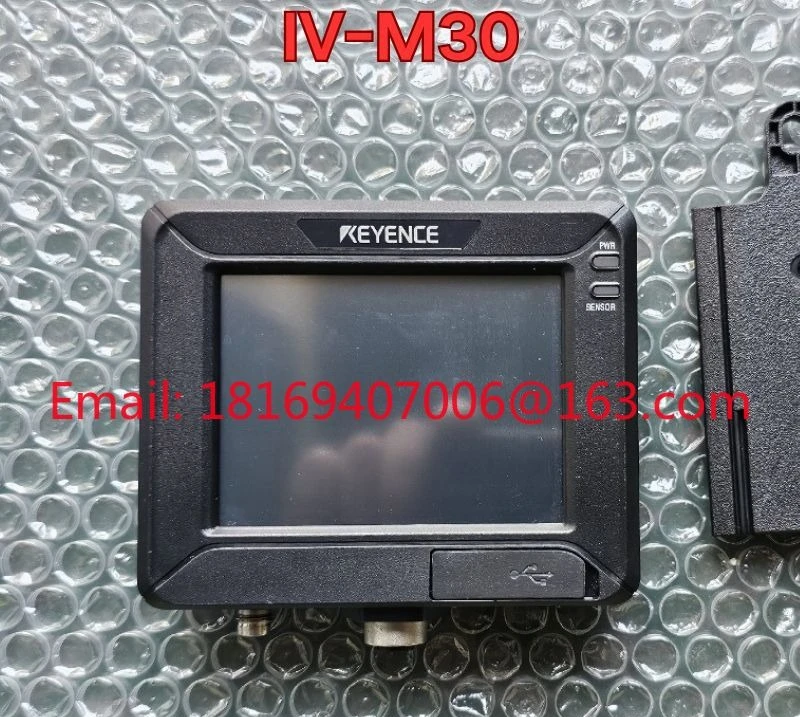 

Бывший в употреблении тест функции сенсорного экрана IV-M30 нормально