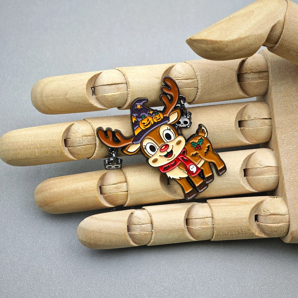 Halloween-Totenkopf-Brosche, Niedliche Rentier-Emaille-Anstecknadel, Hexen-Kürbis-Hut-Reversnadel, Gruselige Kawaii-Weihnachtsschmuck-Geschenke – Detail 6