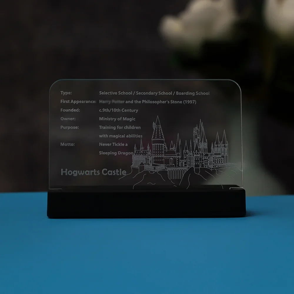 لوحة عرض أكريليك بإضاءة LED لوحة تسجيل لوحة اسم للقلعة 71043 مجموعة ألعاب الطوب لبنات البناء