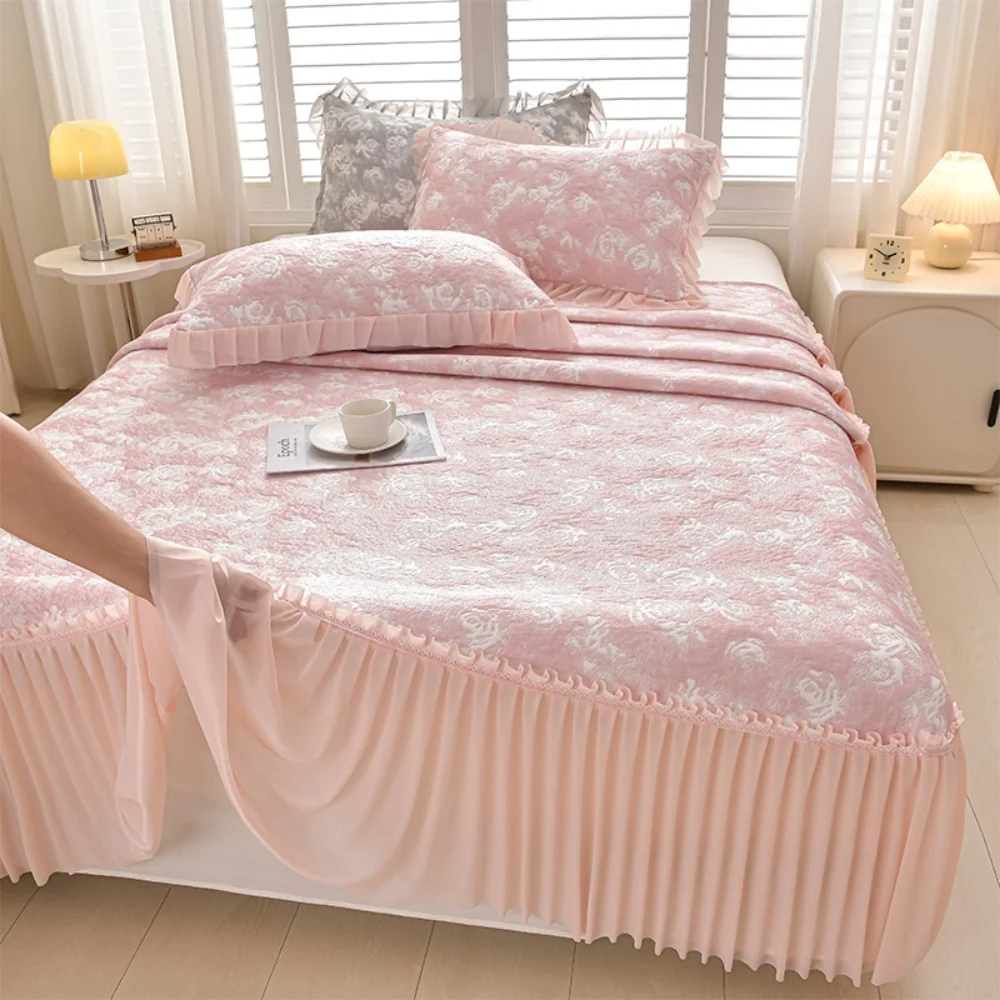 

Летнее охлаждающее покрывало из ледяного шелка с рисунком розы, комплект из трех предметов, юбка-кровать A-класса, покрывало, коврик для кондиционера