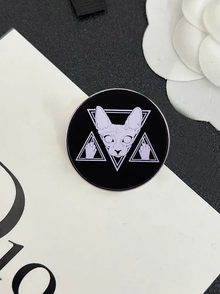 دبوس إله التدمير بيروس ، دبوس مينا القط السفينكس #4