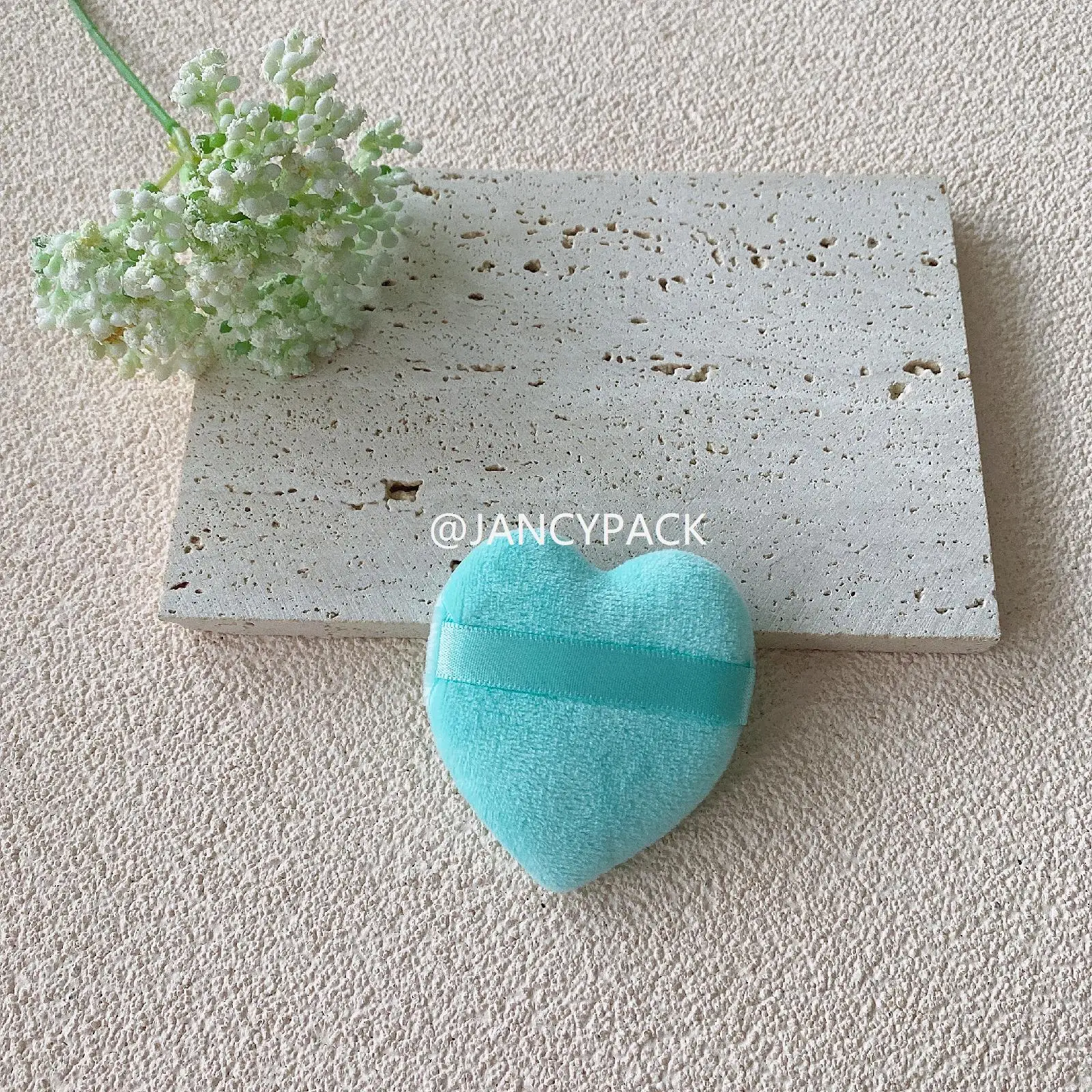 50pc Colorful Makeup Tool Soft Makeup Pure Body Face Pink Black White Velvet Heart Shape Cosmetic Makeup Powder Puff With Handle