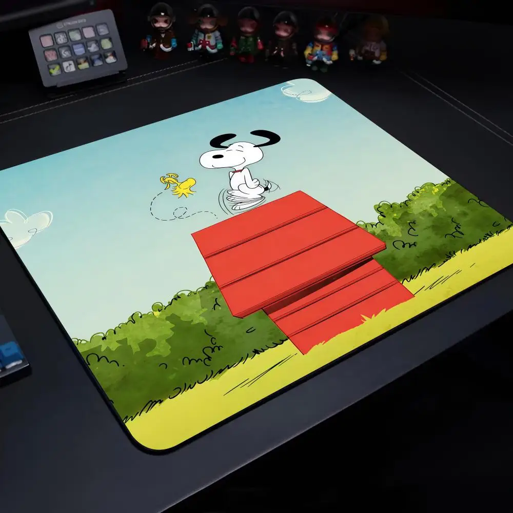 Cute Anime S-Snoopys Mouse Pad Gaming Laptops Keyboard Mat Deskmat Pc Accessories Desk Protector Mousepad Gamer Mats Anime Mause