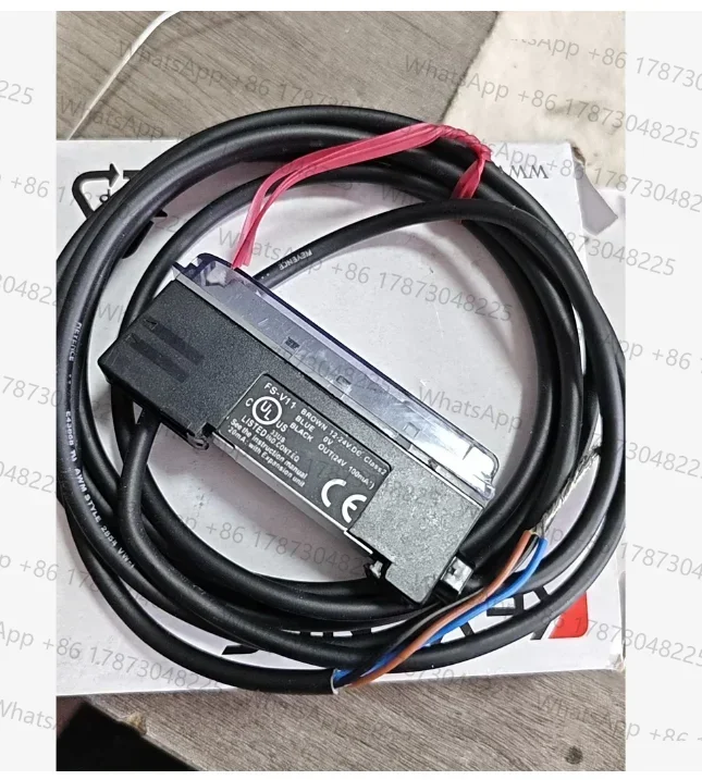 1PC FS-V11 FS-V11P KEYENCE Optical Fiber Amplifier Sensors New Original