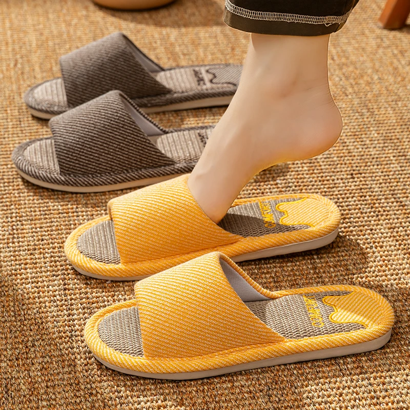 Non-slip skin-friendly linen sandals, autumn and winter cool breathable home comfort and quiet slippers