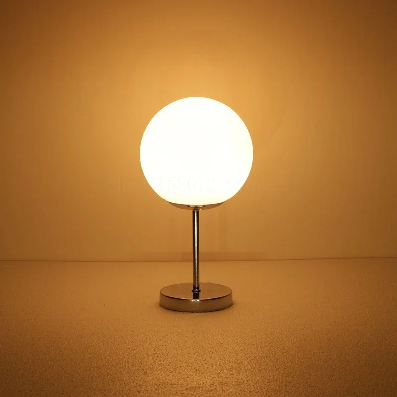 Simple White Glass Ball Table Lamp Living Room Decorative Bedroom Bedside  LED Lights Offices Learn Reading Table Light