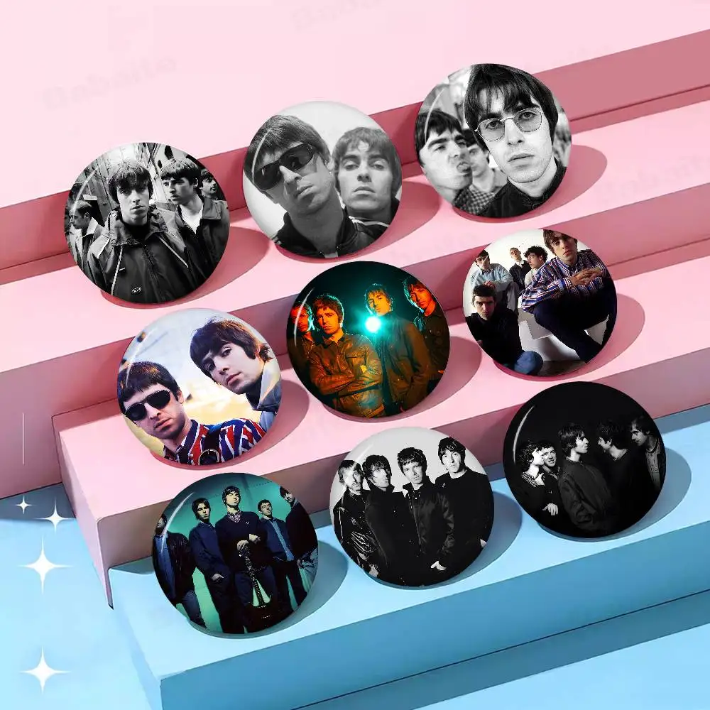O-Oasis Band Soft Button Pin Bright Printed Icon Gift For Friends Badge Collar Brooch Lapel Pin Metal