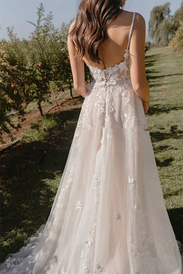 2025 Abiti da sposa per la sposa A-Line Sweetheart Senza spalline Appliques Tulle Abito Da Sposa Personalizzato