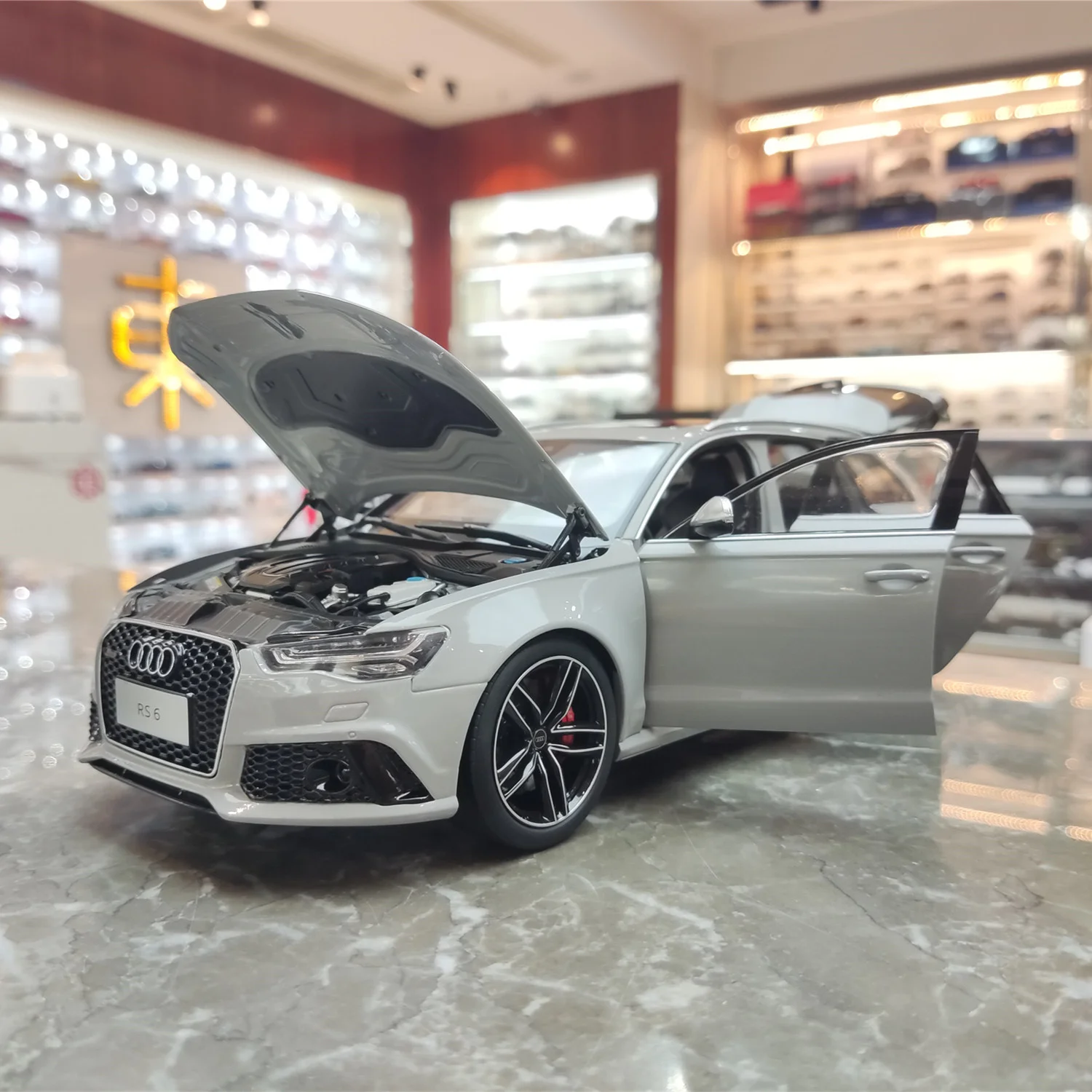 1/18 AUDIRS RS6 RS 6 Avant C7 WELL Diecast Model Toy Cars Boys Girls Gifts