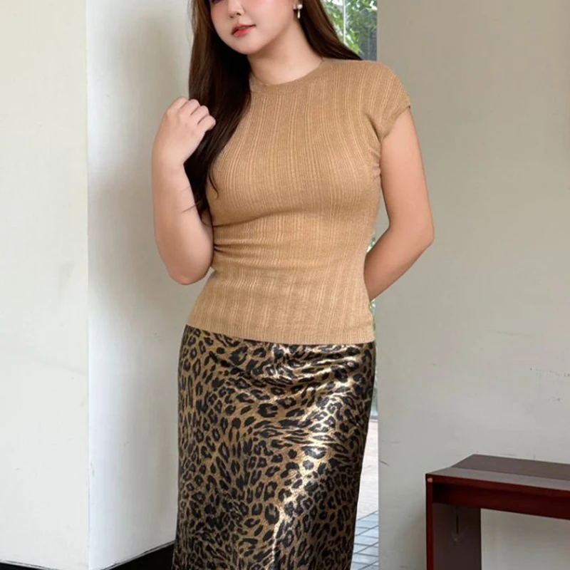 

Модные женские топы больших размеров премиум-класса с воротником-стойкой, яркий шелковый шерстяной вязаный свитер, современные и элегантные футболки French Hot Girl 9228