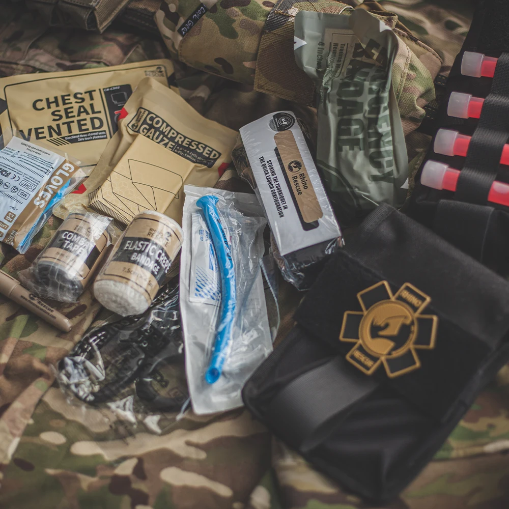 Rhino Rescue Tactical First Aid Kit, IFAK com Molle, Bolsa de sobrevivência para caminhadas e pesca, Kit de trauma ao ar livre