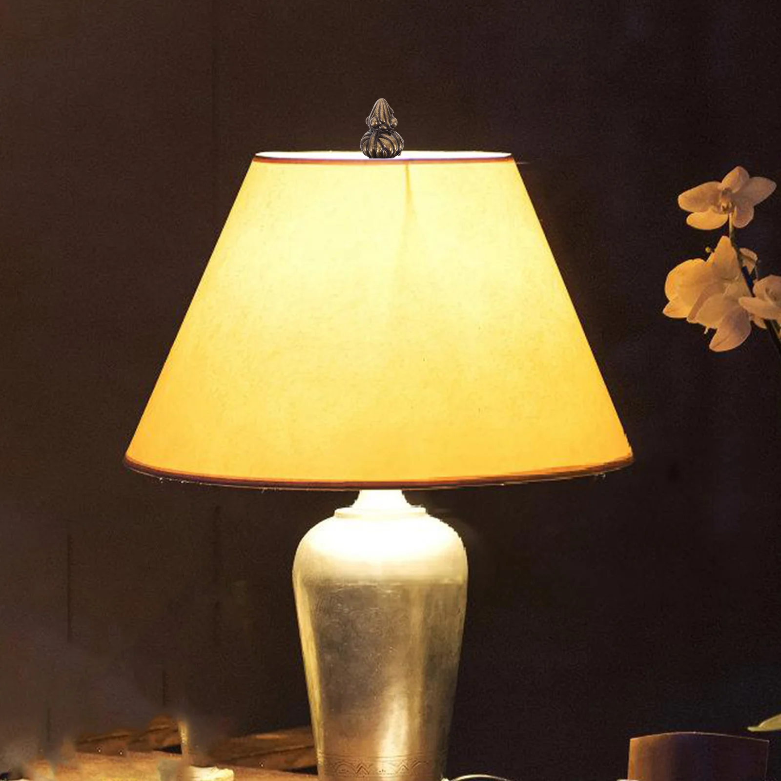 

2pcs Retro Pineapple Lamp Finials Brass Decorative Table Lamp Parts Smooth Polished Finish Vintage Home Decoration