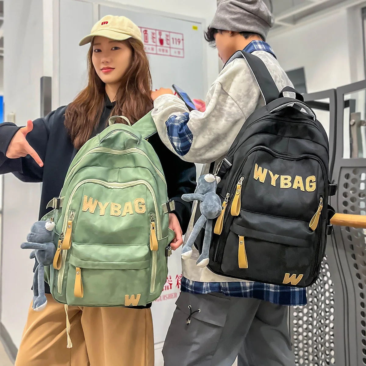 

High-Value Middle And High School Student Backpack Korean Fashion Simple Laptop Bag Outdoor Travel