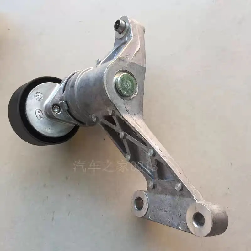 

Compatible with Changan Yuexiang V5, CS55, Eado 2016, CS35 2017 Generator Belt Tensioner and Idler Pulley