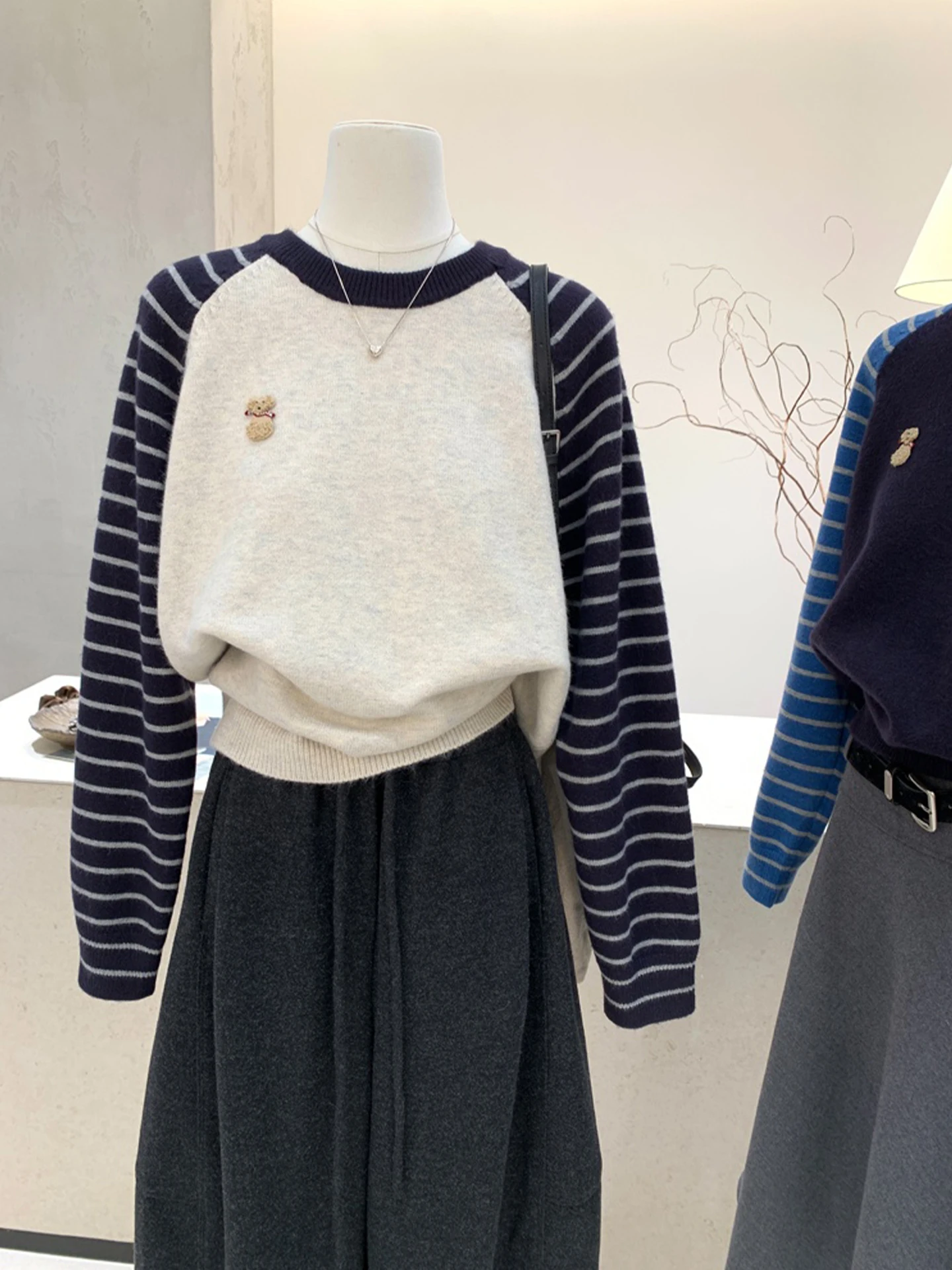 

Winter Design Color Blo Striped Long Sve Camere Sweater Faionable Commute Versatile Lazy Sle Knitted Women's Top