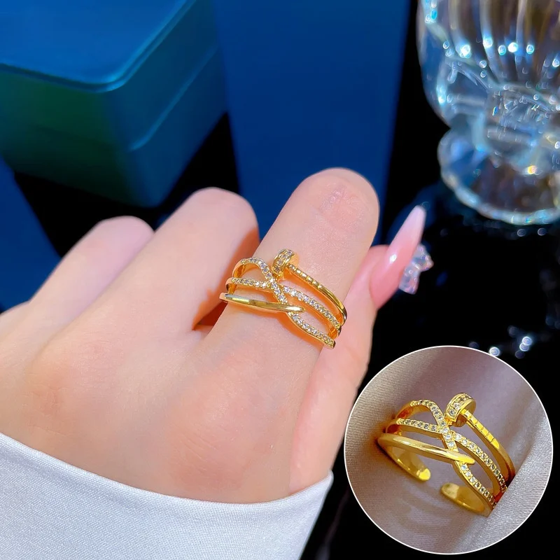 Classic Fashion Couple Ring, Copper Zirconia Women\'s Adjustable Ring, Fashion Gold Metal Crystal Needle Ring