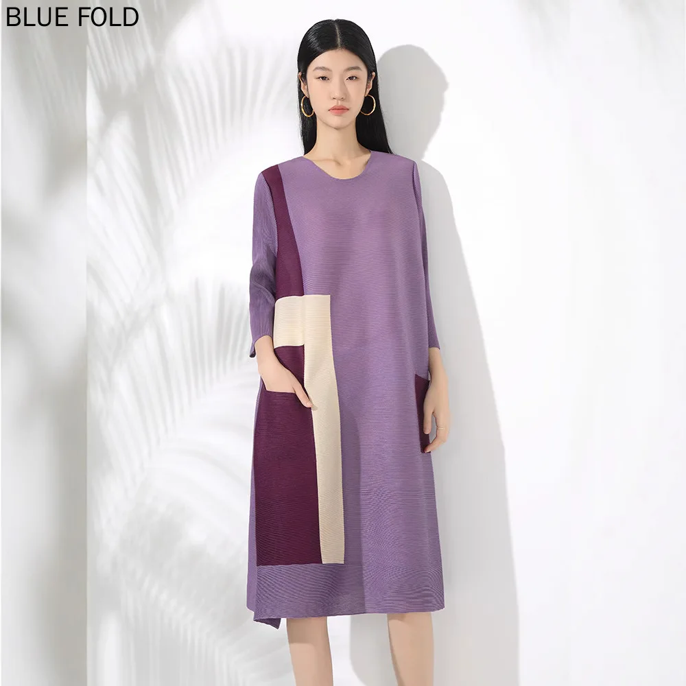 

Pleated Round Neck Temperament Large Size Dress Female MIYAKE Spring and Summer Simple Middle Length Elastic Shaking Dress