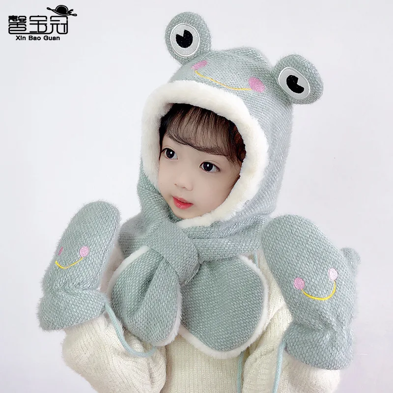 

Winter Hat, Scarf, Gloves, Three-piece Set of Children, Boys and Girls, Baby Cute Frog, Integrated Thermal Pullover