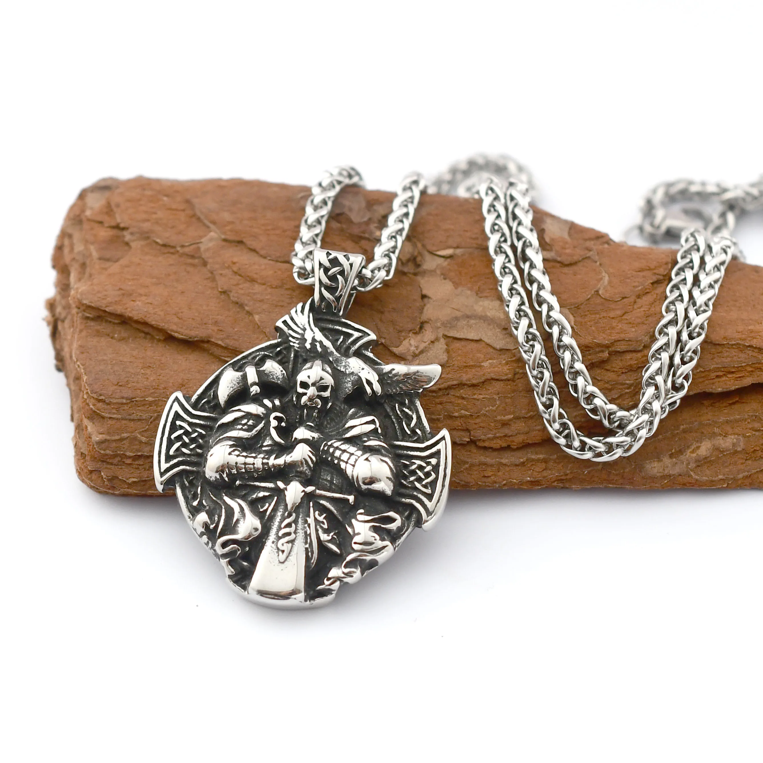 Men's Viking Crow Stainless Steel Pendant Necklace Odin Warrior Cross Amulet Pendant Viking Fashion Jewelry