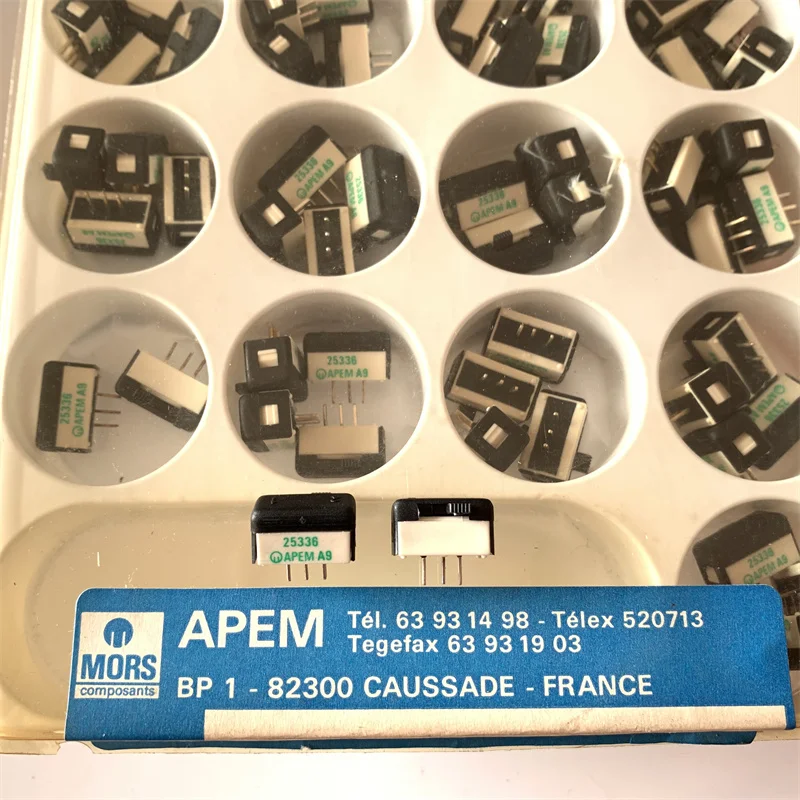 5pcs 25336NA imported APEM slide switch 3 pins 2 gears 25336 APEM side switch, genuine