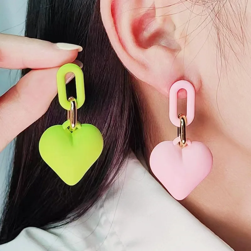 Colorful Heart Earrings for Women Retro Autumn and Winter Simple Sweet Buckle Design Acrylic Earrings Party Wedding Jewelry