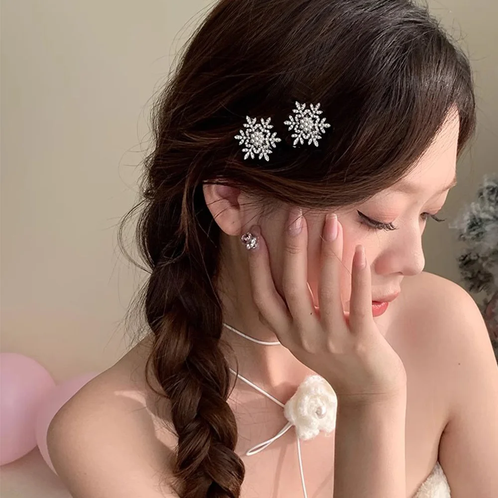 Shining Snowflake Hair Clips Korean Women Elegant Crystal Pearl Flower Hairpins Barrette Wedding Exquisite Headwear Hair Jewelry