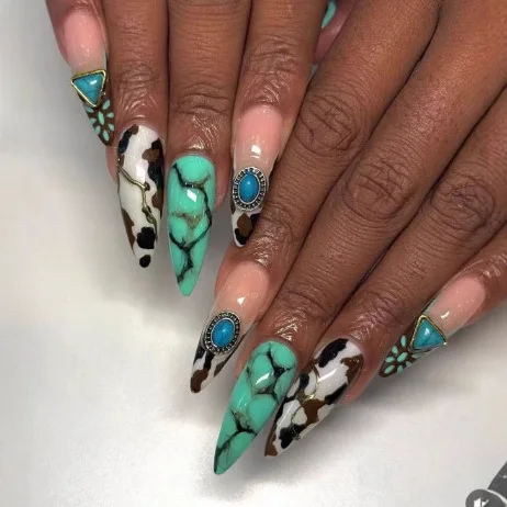 

24 шт., накладные ногти в стиле панк, длинные заостренные голубые чернила в полоску, изумрудные, в европейском и американском стиле, острые носимые ногти для женщин