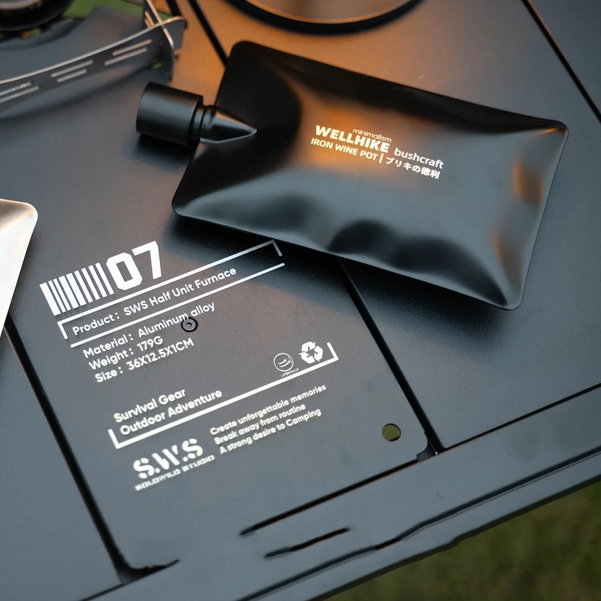 

Портативная фляга из нержавеющей стали для мужчин, карманная металлическая фляжка для виски для ликера, 6 унций, тонкая 2,5 см