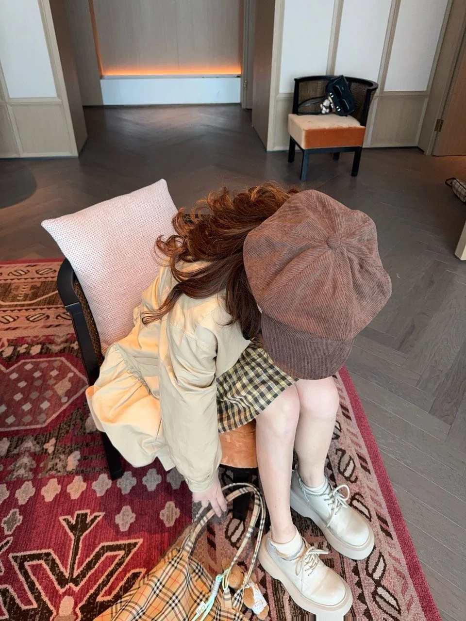 

Pinkmoon Irregular Button Kaki Color Patchwork Quirky Collar Coat Women's Shirt Fashionable Asymmetrical Buttoning Jacket