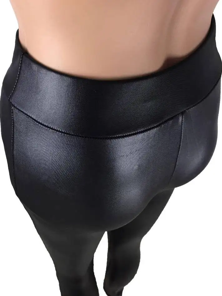 Leggings con apariencia de cuero para mujer, pantalones de capa Base adelgazantes de retazos, pantalones largos, Material sintético, temporada de primavera 2026