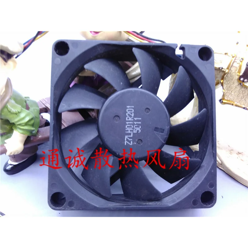 D 1 pcs 4-Wire PWM Intelligent Temperature Control Fan For AVC DSSC0715R2L 7020 7CM 12V 0.30A