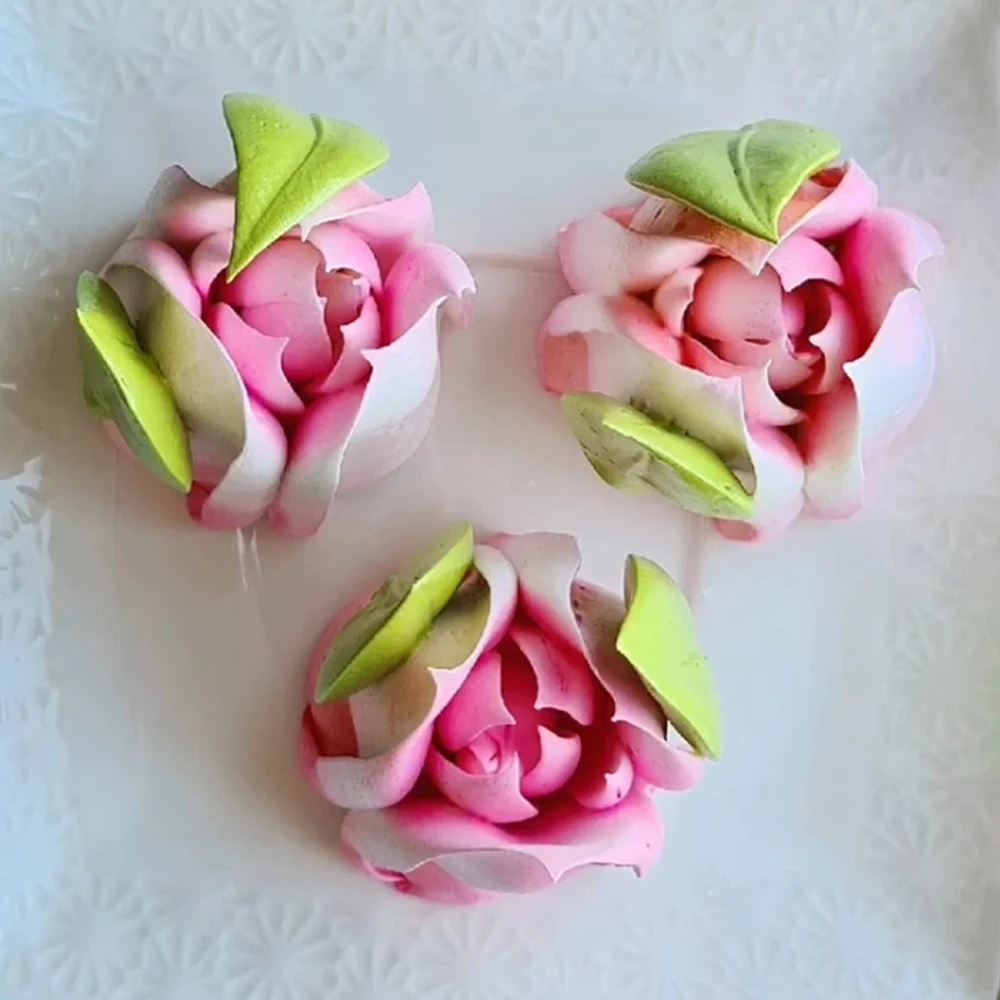 Stainless Steel Rosebuds Pattern Icing Piping Nozzle DIY Pastry Cake Decorating Tips Cream Nozzle Cupcake Baking Tool