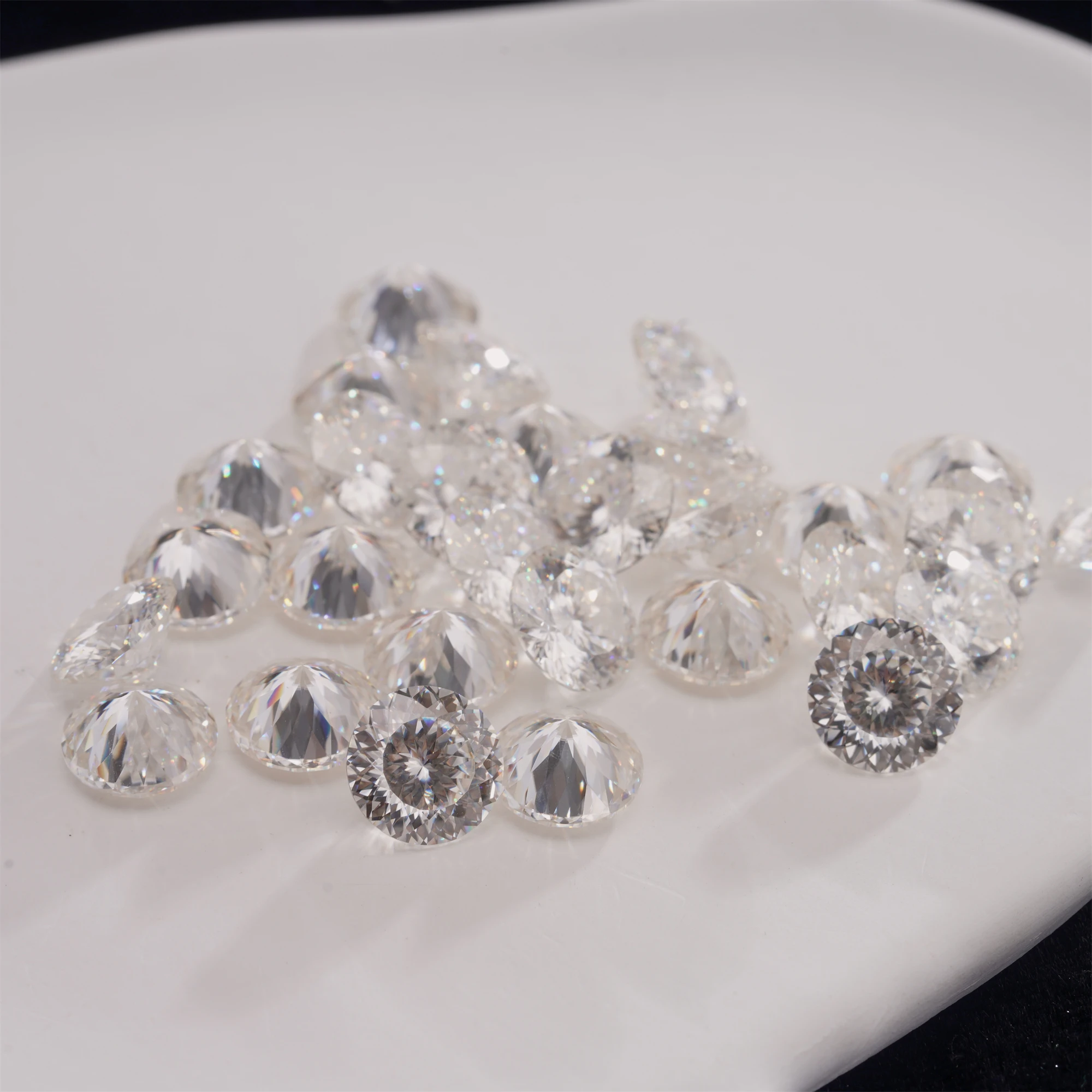 Russian Cut Moissanite Loose Stones 0.5-5Carat D Color VVS1 100 Faceted Cut Bird's Nest Cut Moissanite Diamonds