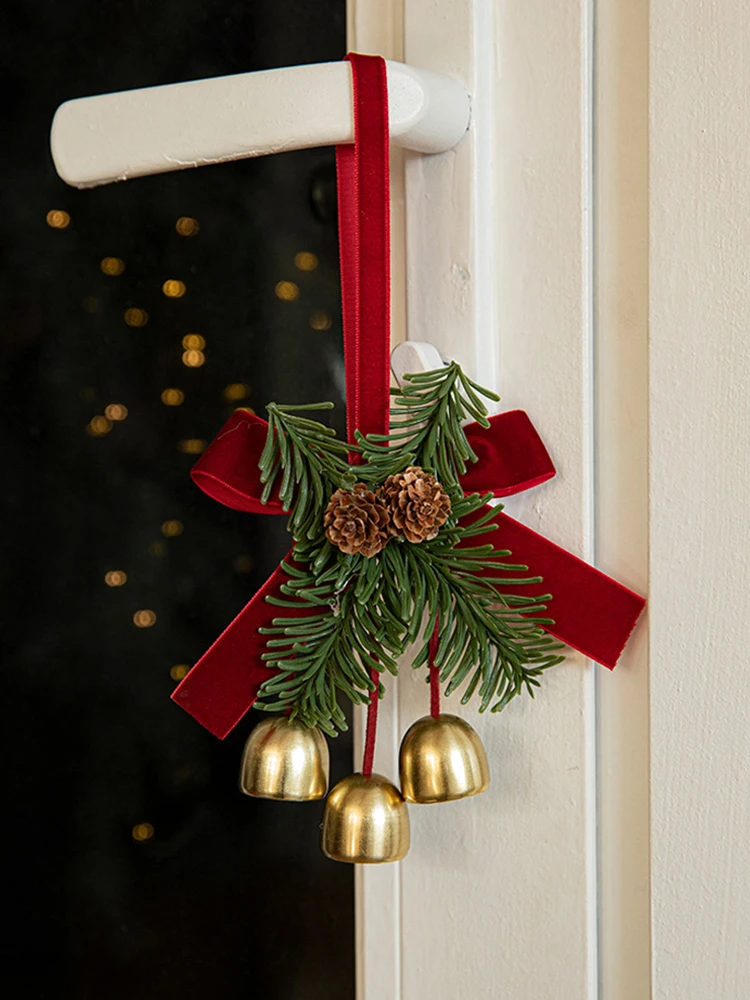 

Christmas Doorbell Pendant Velvet Bow Pine Cone Bell Fabric Decoration Gold Small Bell Home Door Hanging Xmas New Year Decoratio
