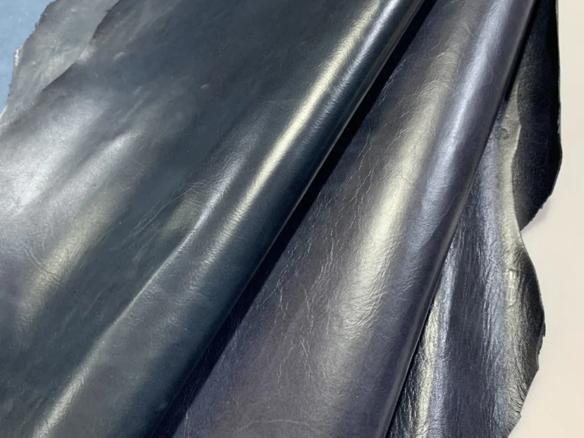 Little Lamb Leather, Mexico Color Oil Wax, Thickness 0.6-0.8mm, 2-3ft/sheet