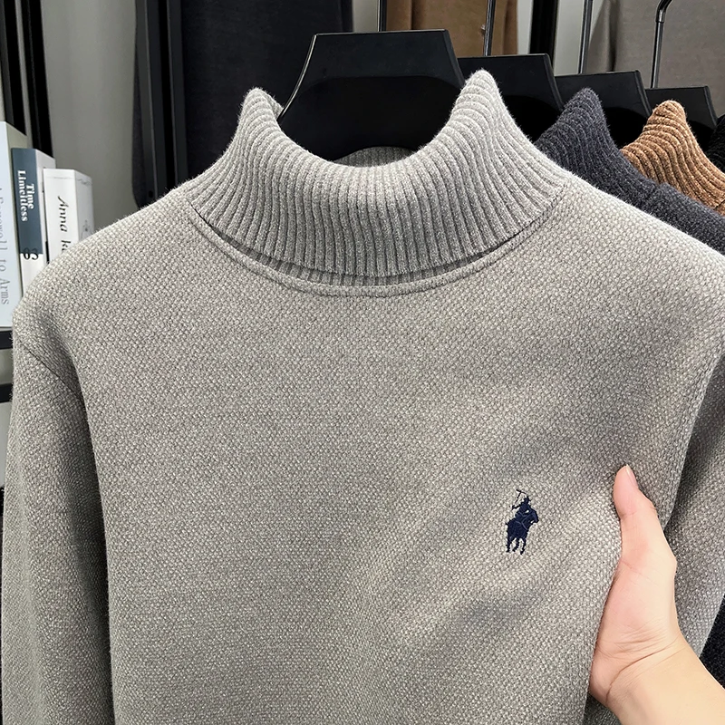 مجموعة جديدة لخريف/شتاء العلامة التجارية لعام 2025: سترة بأكمام طويلة وياقة عالية للرجال مطرزة بشعار الحصان الصغير