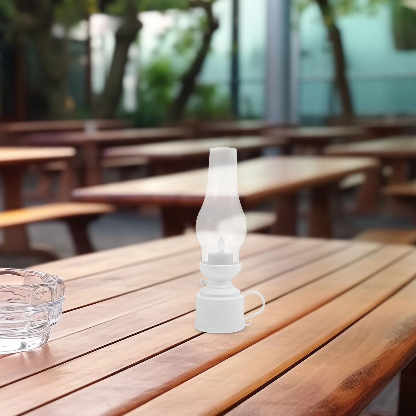 

Vintage Electronic Lamp Retro Style Desktop LED Lantern Decorative Flameless Lamp Safe Indoor