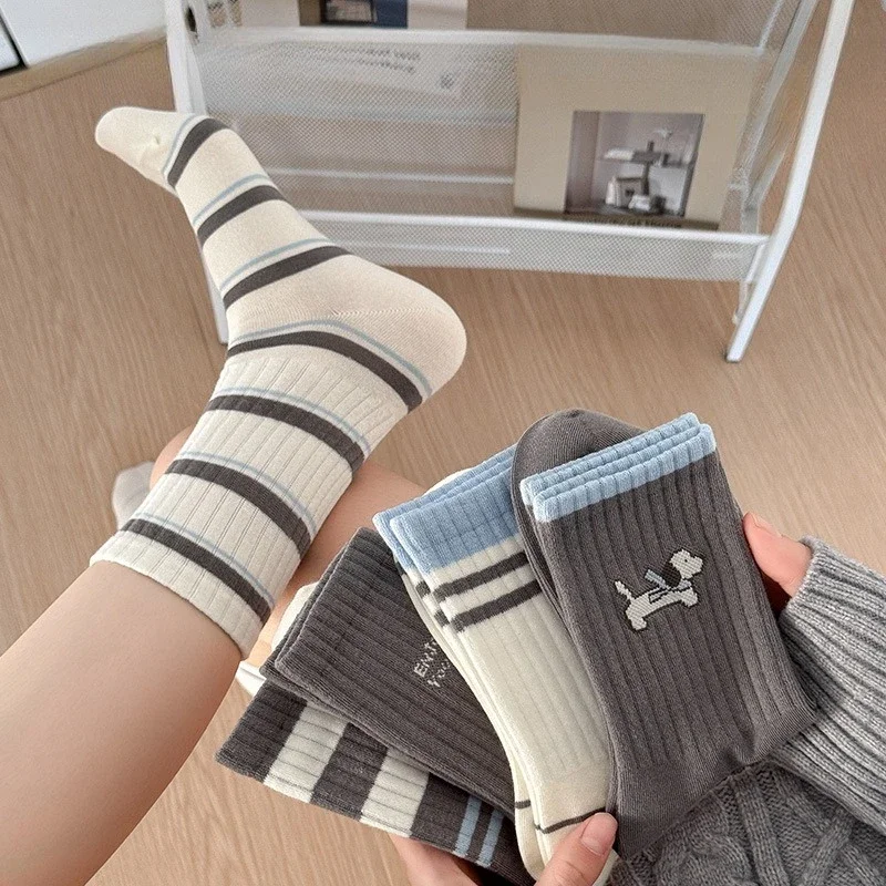 

5 pairs of women's autumn winter cartoon puppy mid tube socks cute sweat absorbing odor proof striped warm simple casual socks