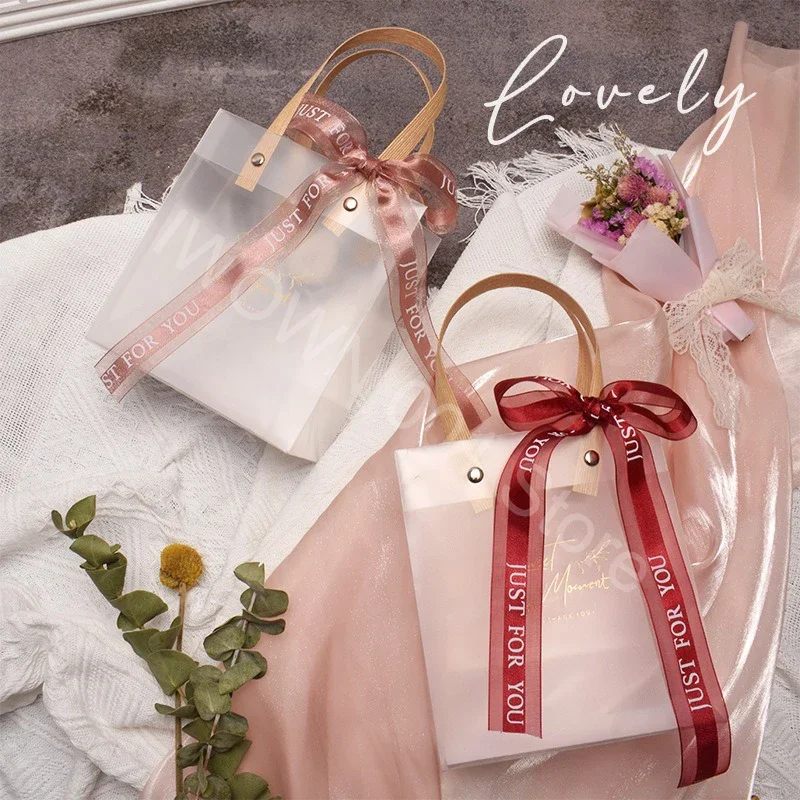 

100PCS PP Tote Shopping Bag Transparent Frosted Plastic Bag birthday gift for girls gift packaging bag holiday gift bag