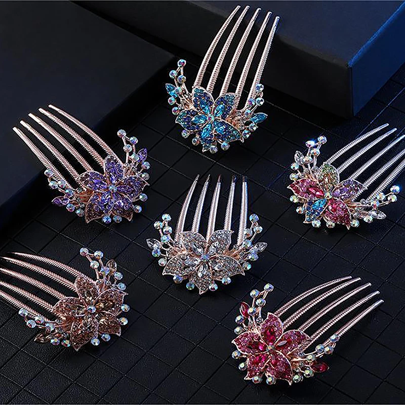 Vintage Crystal Flower Hair Clips Korean Style Fashion Pearl Rhinestone Hair Combs Shiny Hairpins For Women Hair Accessories