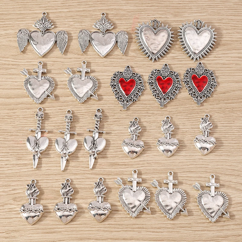 ジュエリー作り用のかわいいアロイラブハートペンダント,イヤリング,ネックレスブレスレット,手作りクラフト用品,4個