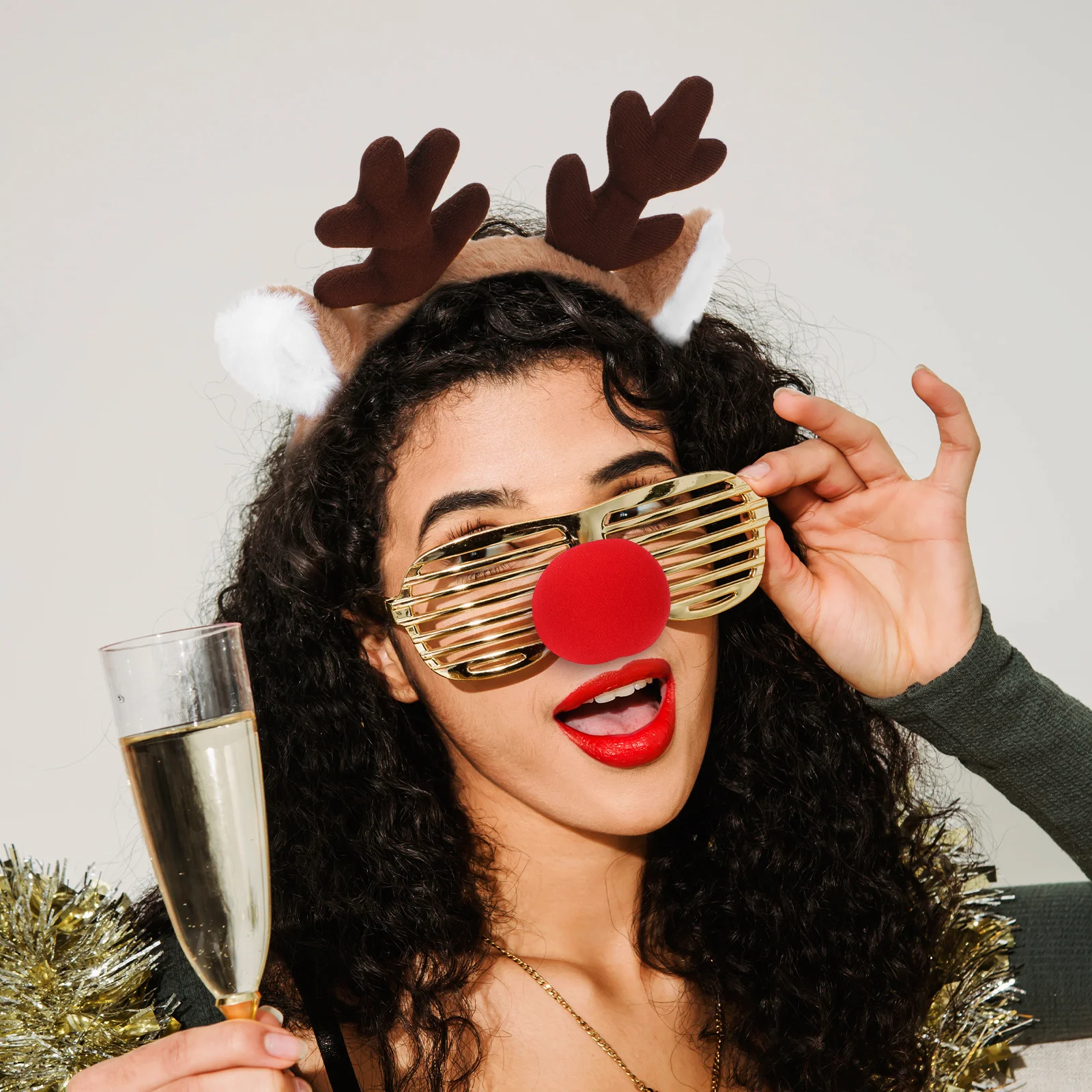 

2Sets Christmas Reindeer Antler Headband Realistic Deer Horns Costume Set for Holiday Party Festive Accessories Rudolph Nose