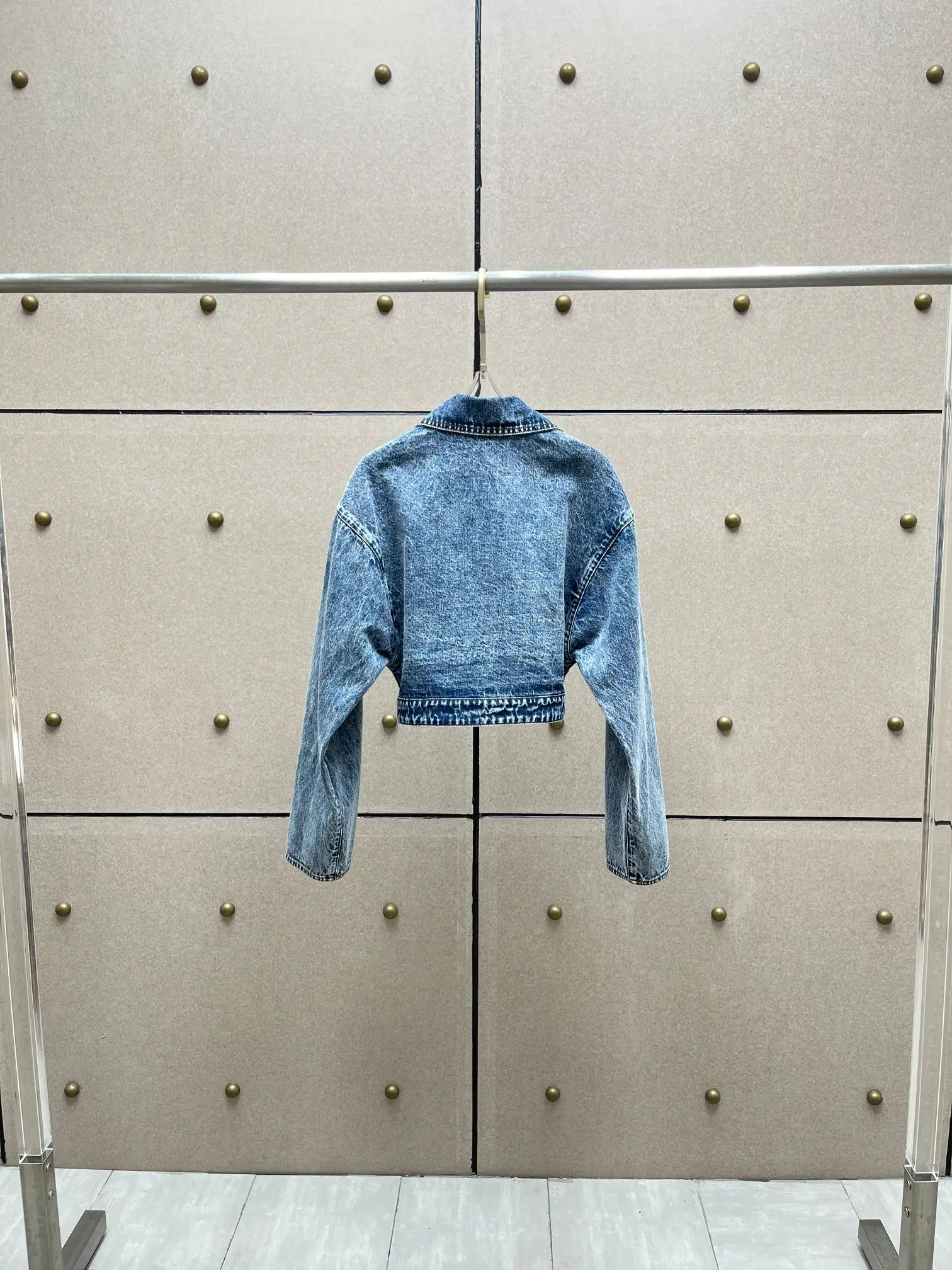 Veste en jean à revers délavé, taille haute, col court, y2k, courte asymétrique, nouvelle collection printemps/été 2025