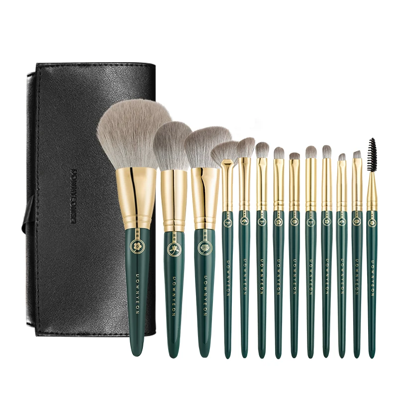 Hxl Makeup Brush Professional Super Soft Eye Shadow Blush Face Powder Concealer Full Set of Brushes Soft Hair