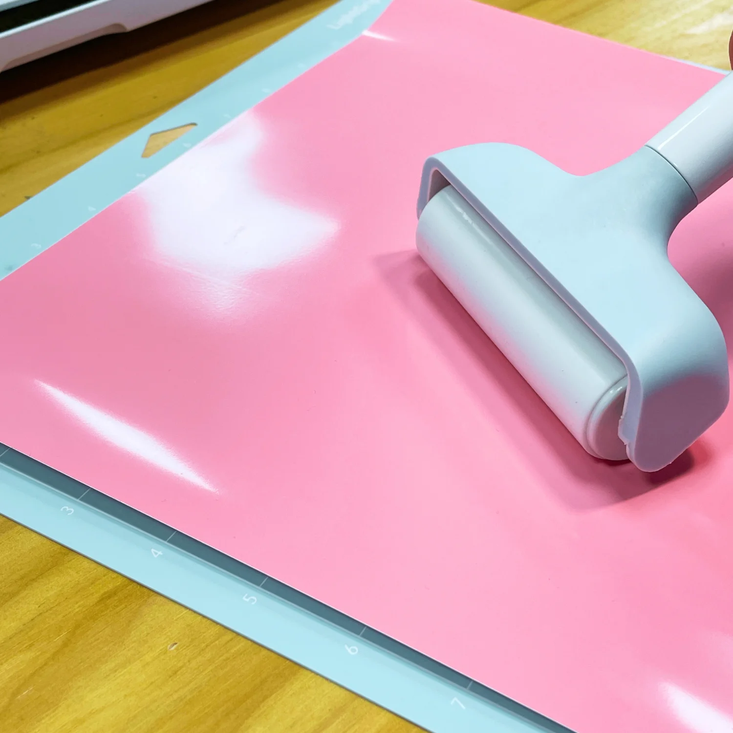 Rubber Brayer Roller for Cricut/Silhouette/Brother , Works with Fabric, Vinyl, Iron-On & Inking Blocks