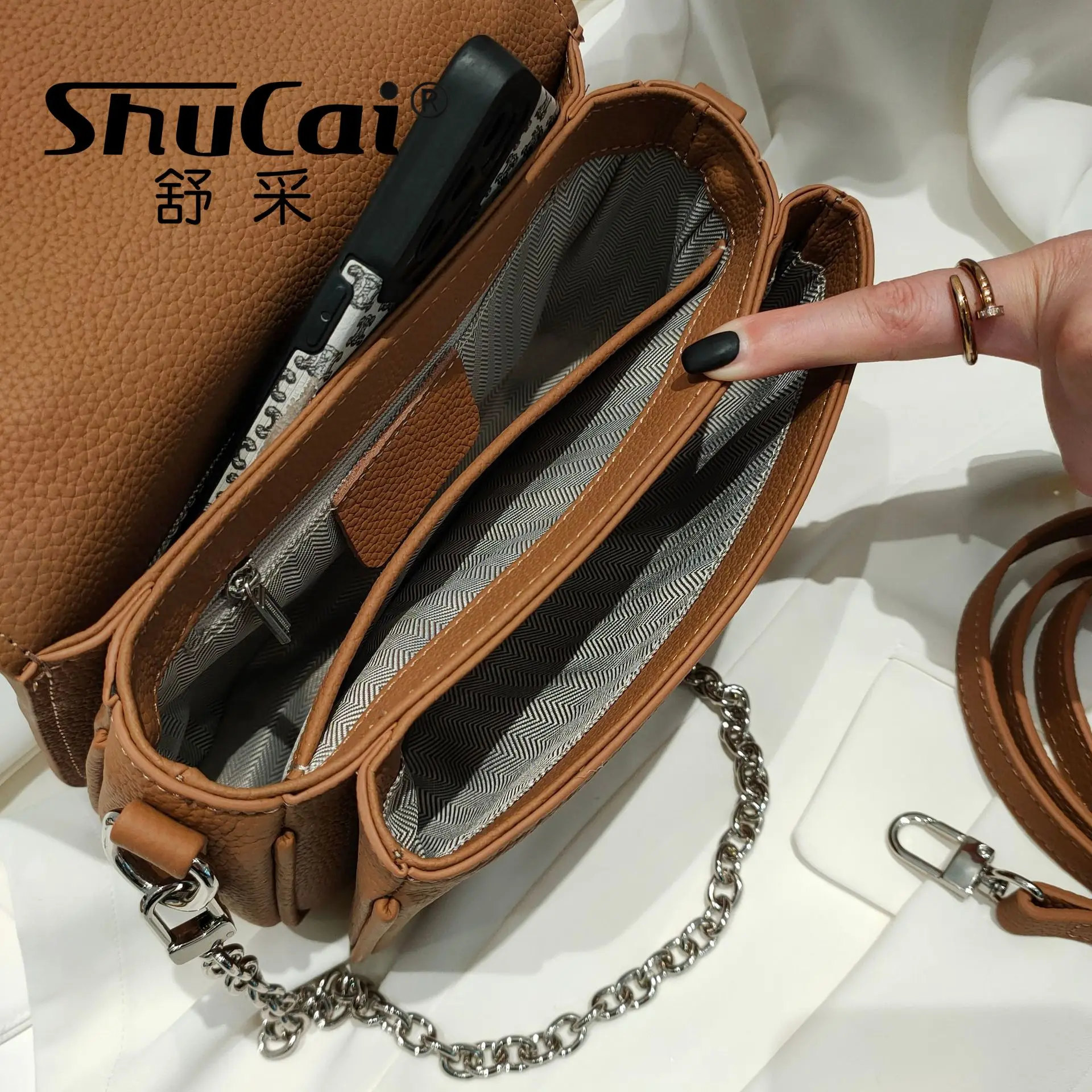 Chain Bag Versatile Fashion Commuter Handbag Single Shoulder Messenger Bag High Grade Genuine Leather Top Layer Bags for Women