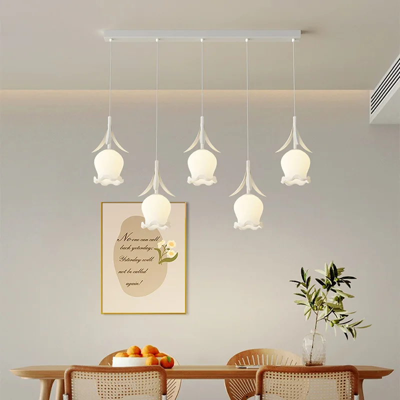 Fresh Cream Wind 2023 New Creative Green Flower Art Modern Simple Living Room Dining Table Pendant Light