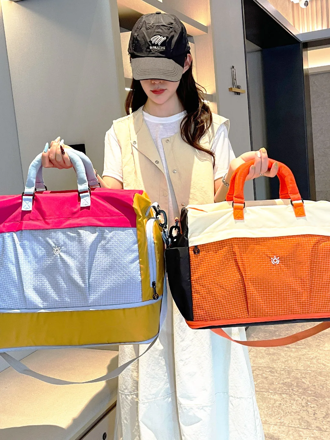expandable-large-capacity-travel-bag-casual-leisure-yoga-swimming-fitness-bag-fashionable-dopaamine-color-sport-luggage-bag