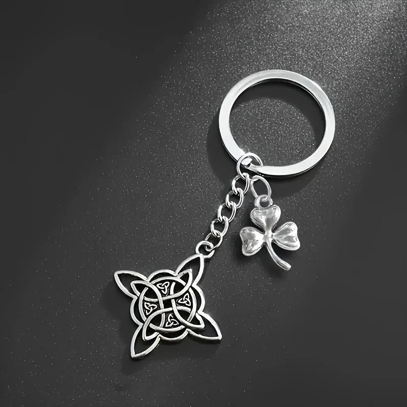 1PC Witch Knot Keychain - Minimalist style zinc alloy metal pendant with Celtic triangle symbol pendant, fashion bag and backpack accessories, family couple gifts