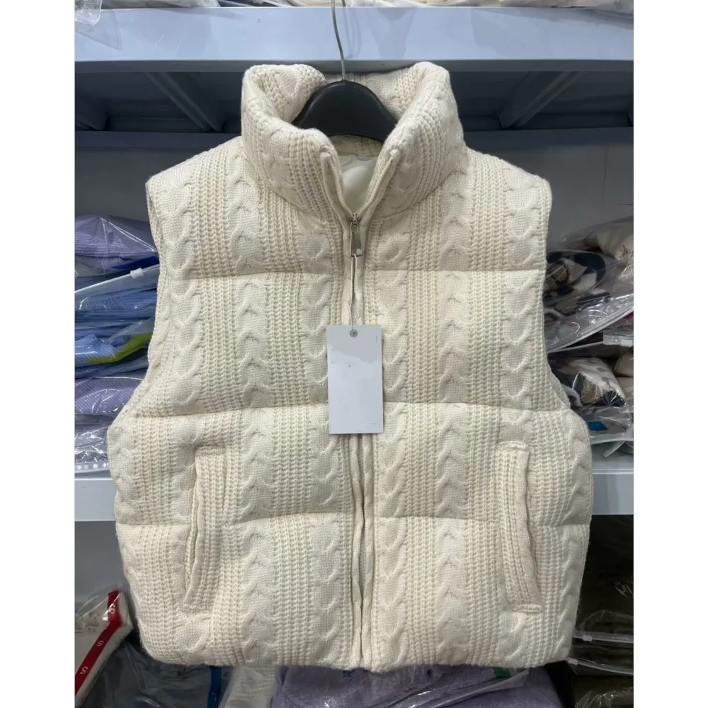 Autumn Winter CHIC Women Twist Knitting Padded Vest Sleeveless Coat Stand neck Front Zipper Waistcoat Vintage Outerwear Beige